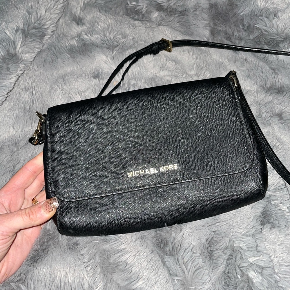 Michael Kors Crossbody purse